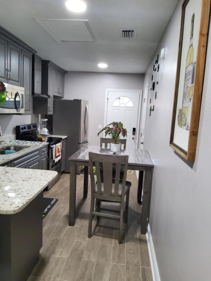 تامبا Beautiful Apartment Close To Everything المظهر الخارجي الصورة